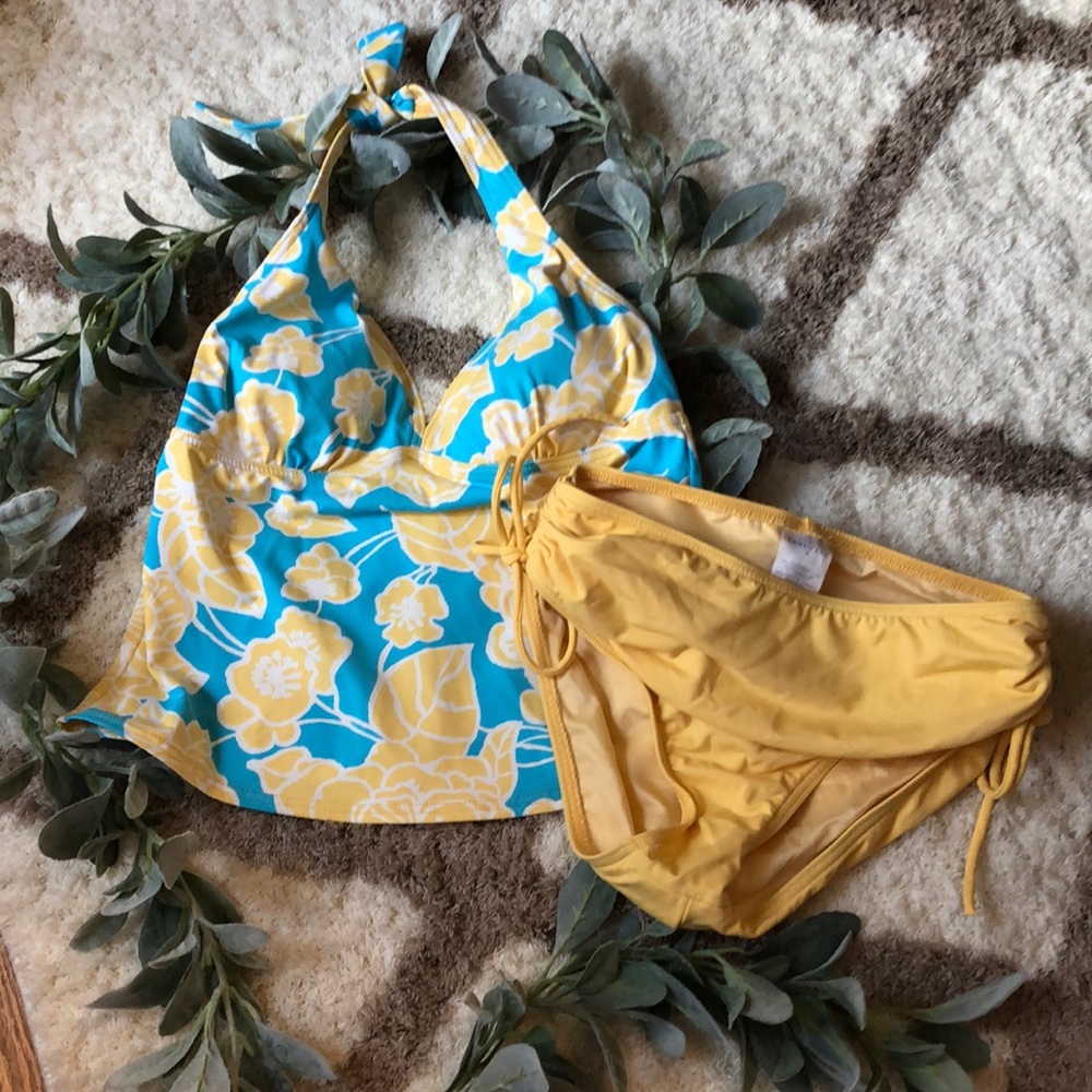NWOT Lands’ End Yellow and Aqua Tankini - Size 6